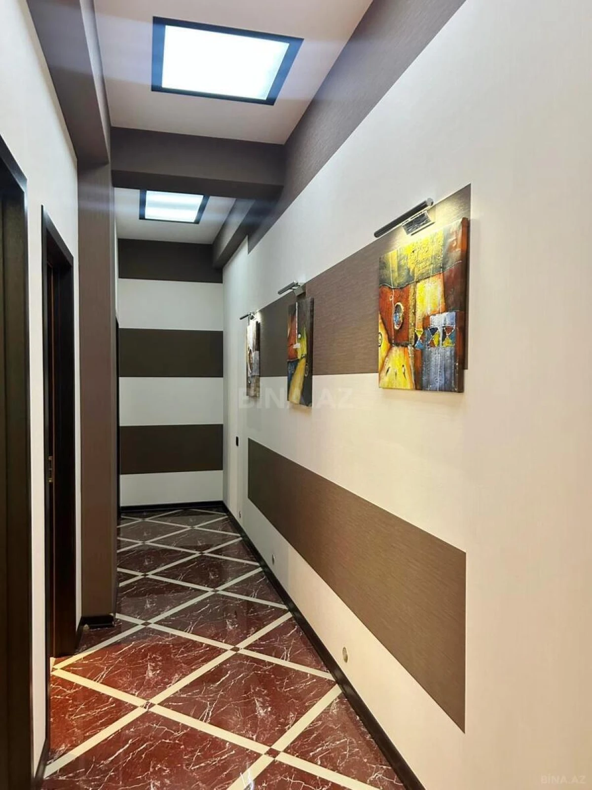 Satılır 3 otaqlı mənzil 120 m²