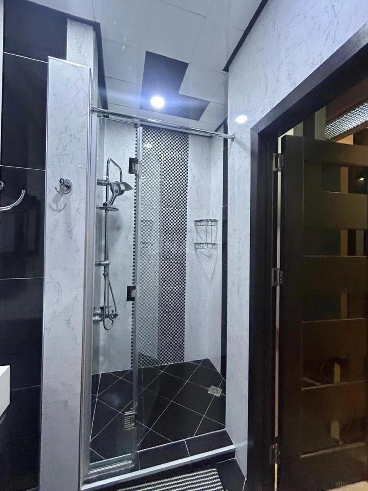 Satılır 3 otaqlı mənzil 120 m²