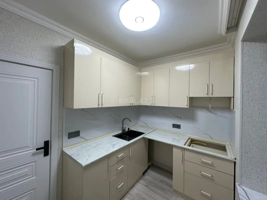 Satılır 2 otaqlı mənzil 60 m²