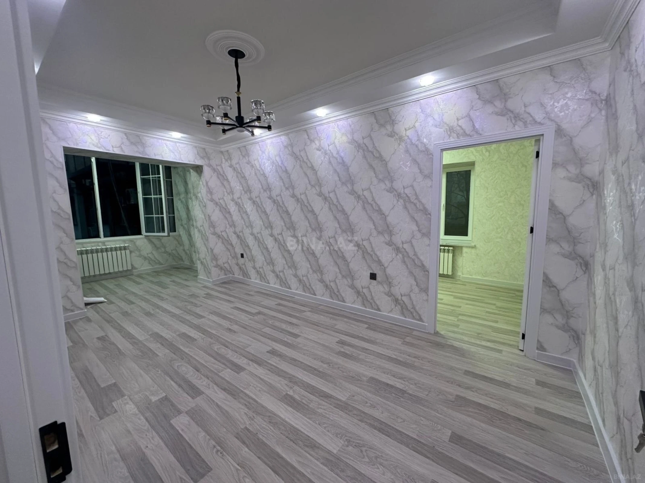 Satılır 2 otaqlı mənzil 60 m²