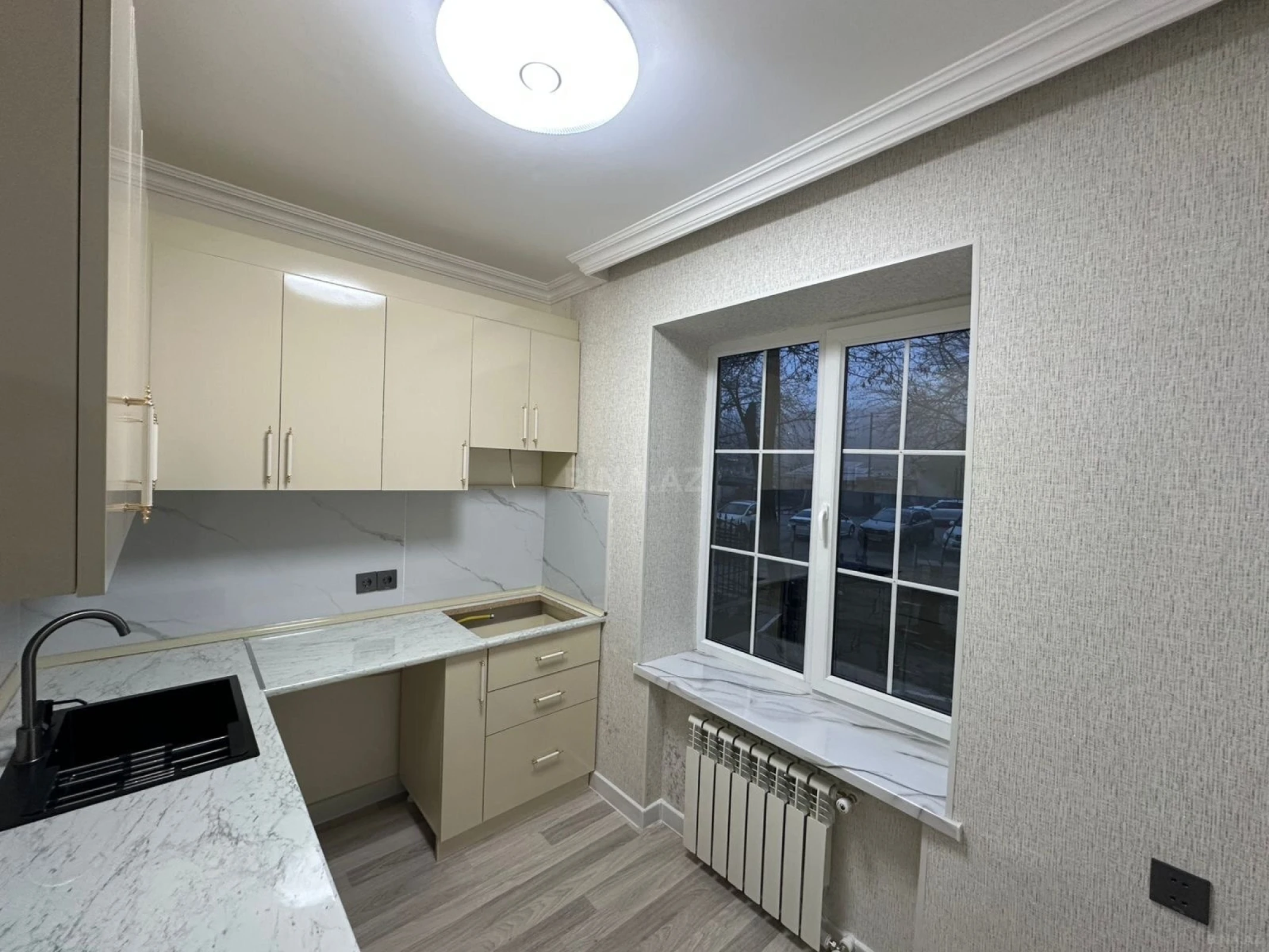 Satılır 2 otaqlı mənzil 60 m²