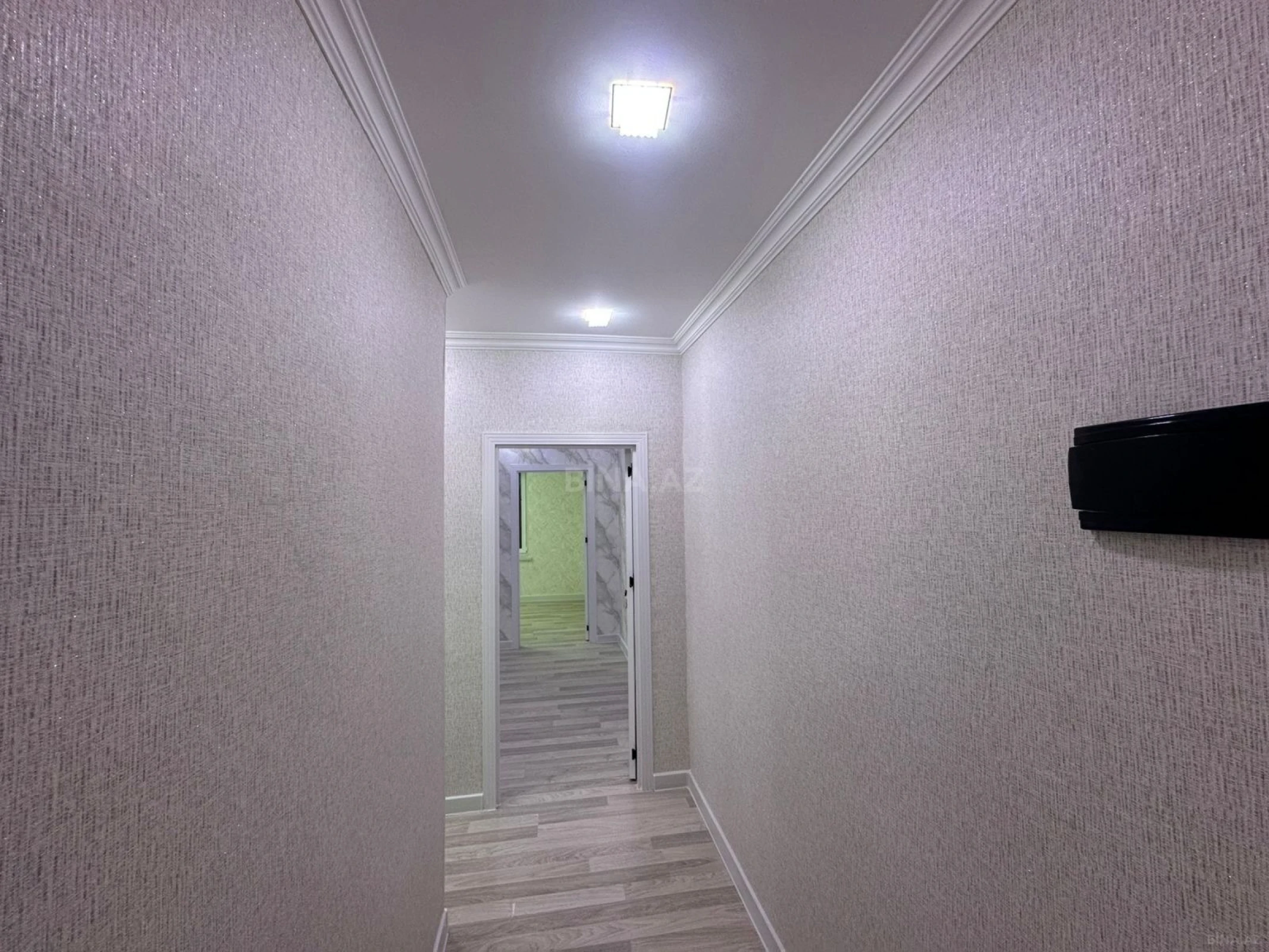 Satılır 2 otaqlı mənzil 60 m²