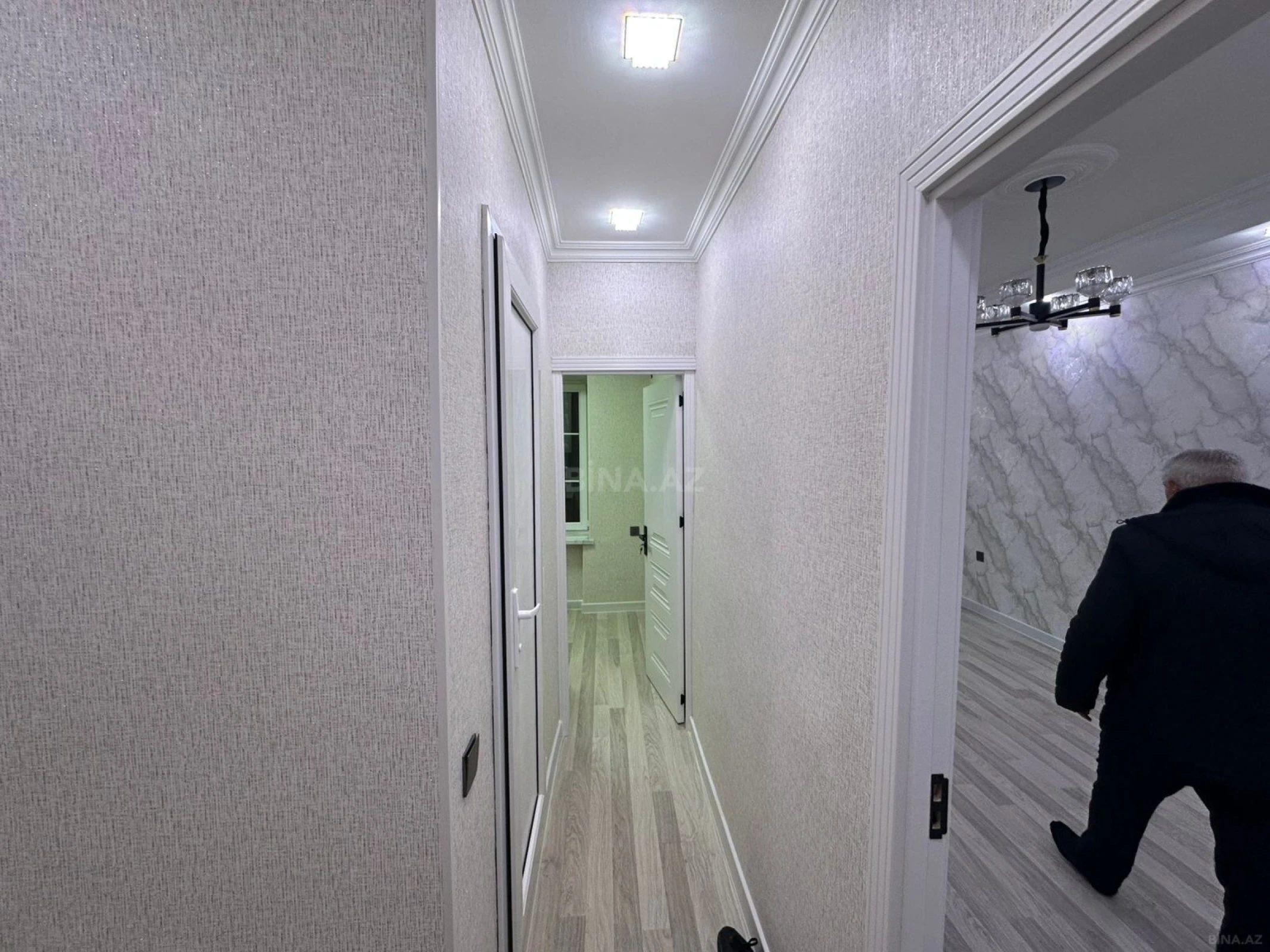 Satılır 2 otaqlı mənzil 60 m²