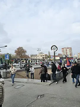 Satılır 3 otaqlı mənzil 120 m² — Bakı, İnşaatçılar 3 otaq 120.00 m²