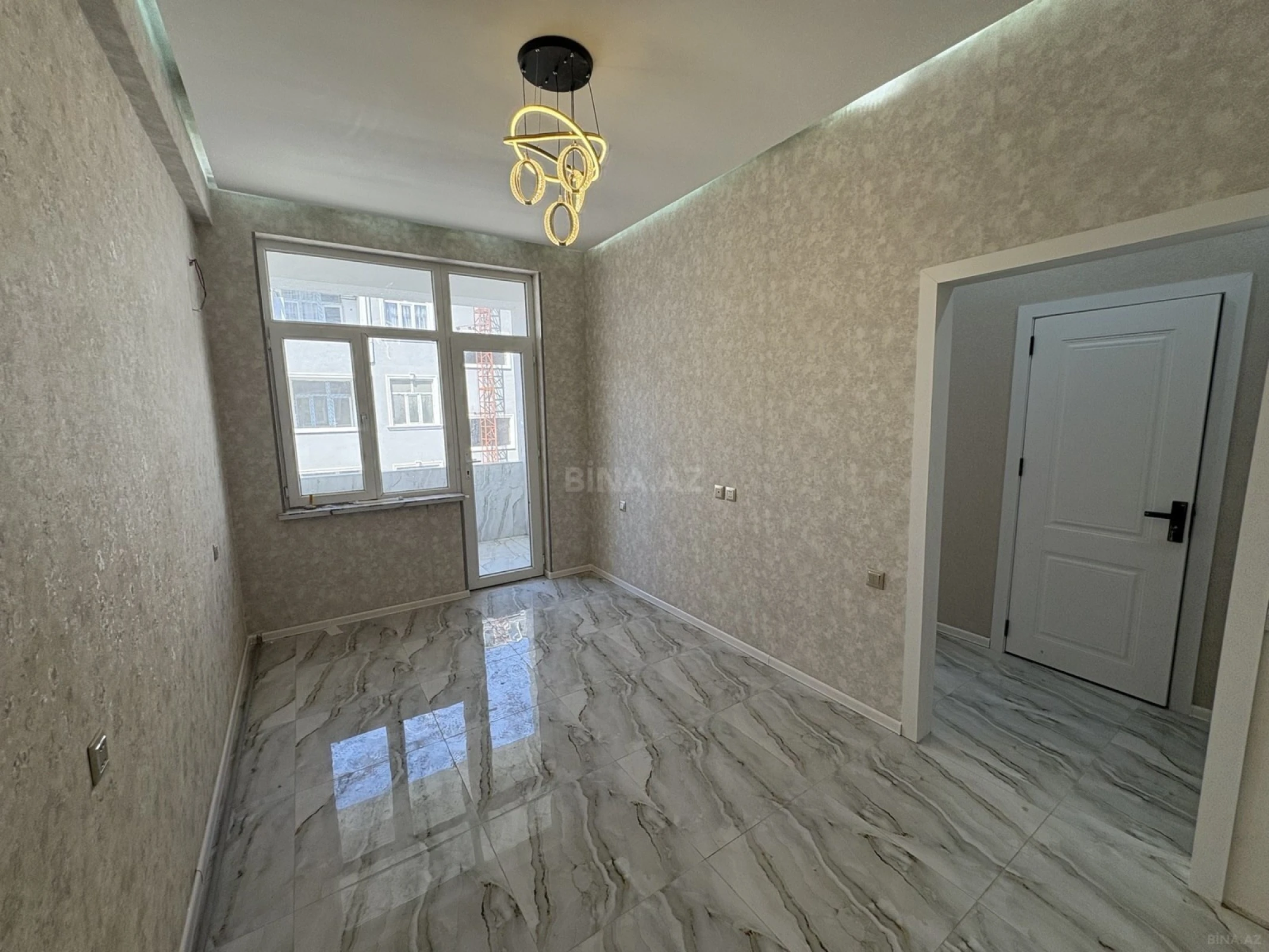 Satılır 2 otaqlı mənzil 41 m²