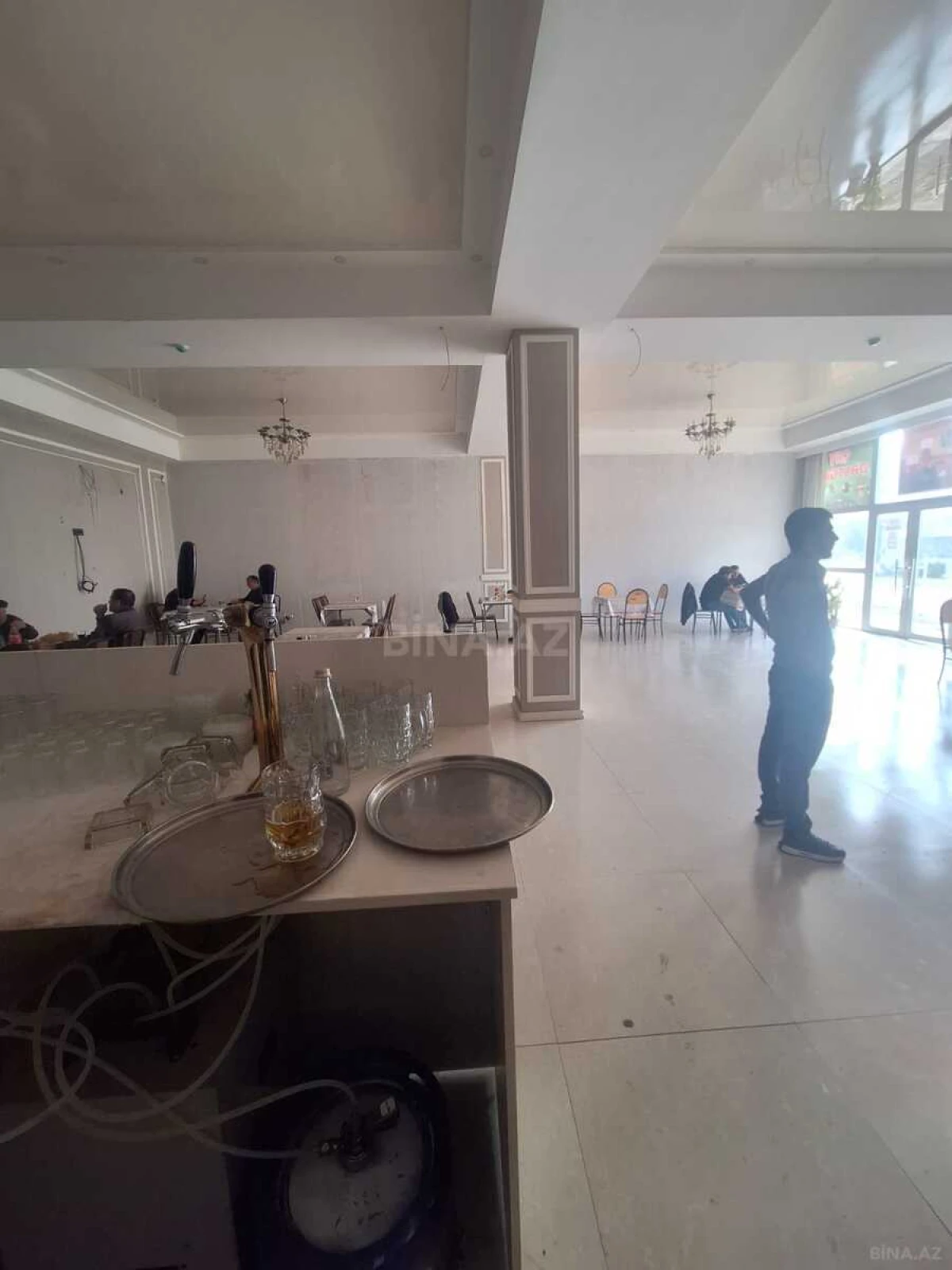 Satılır obyekt 500 m²