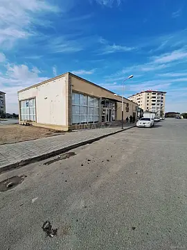 Satılır obyekt 500 m²