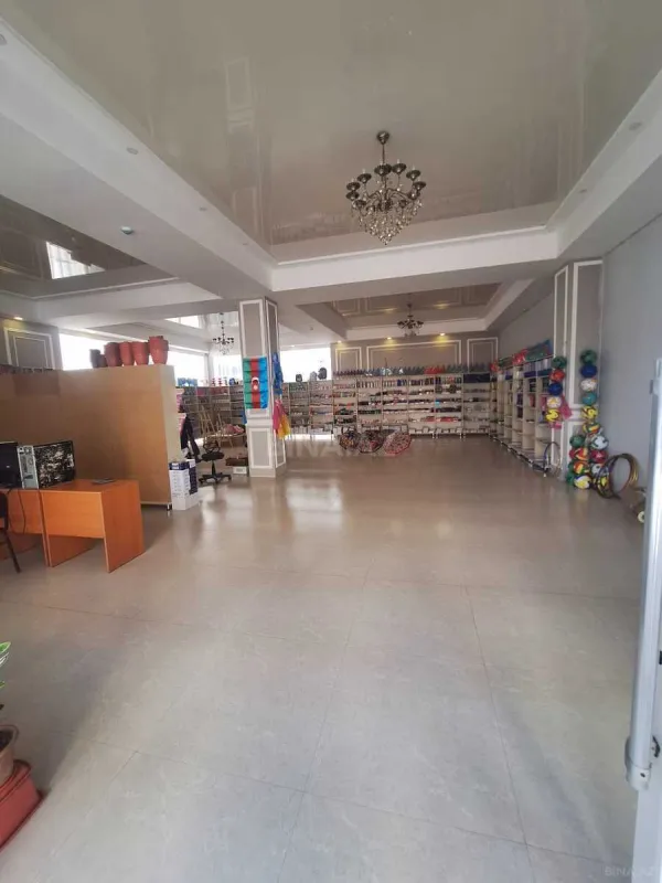 Satılır obyekt 500 m²