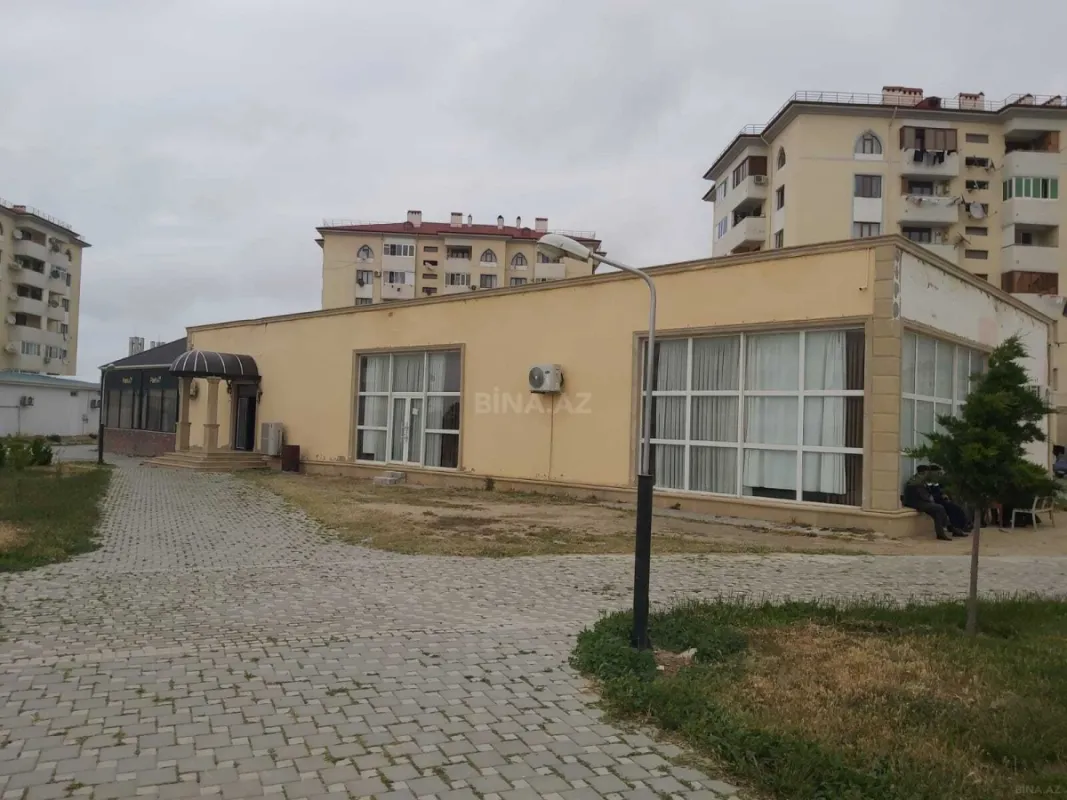 Satılır obyekt 500 m²