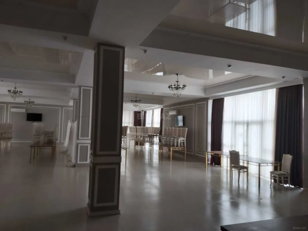 Satılır obyekt 500 m²