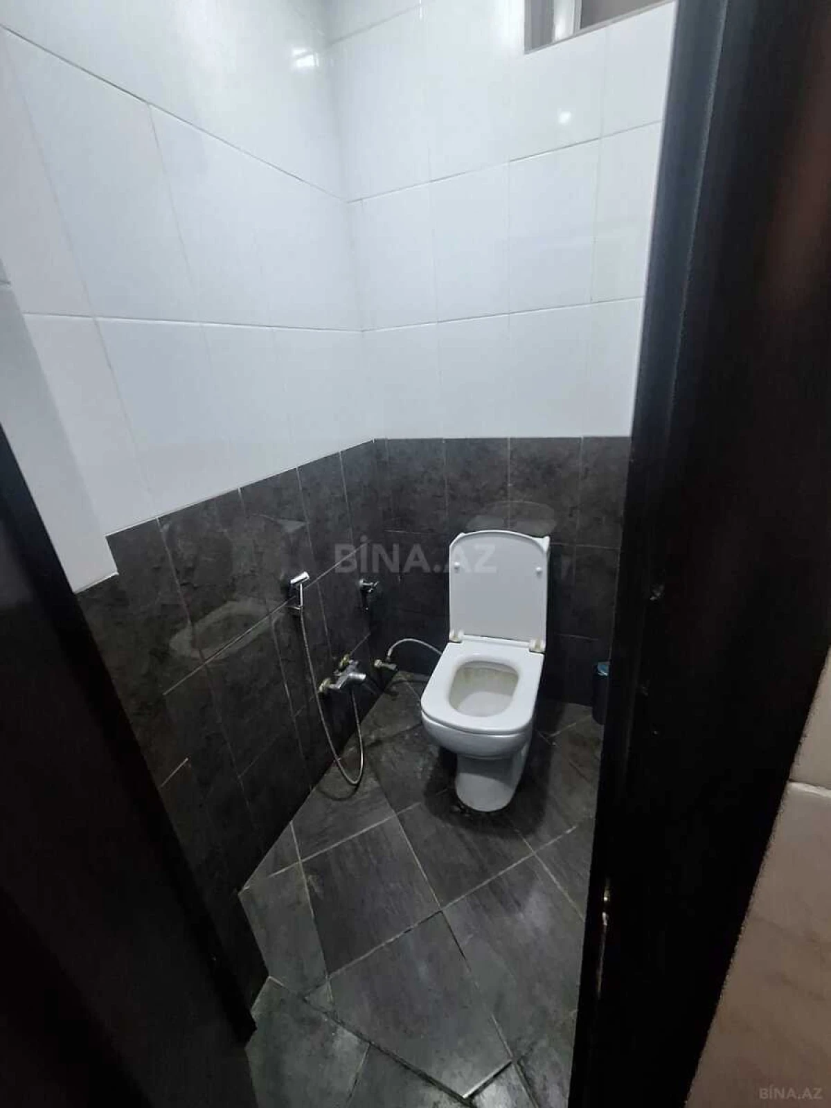 Satılır obyekt 500 m²