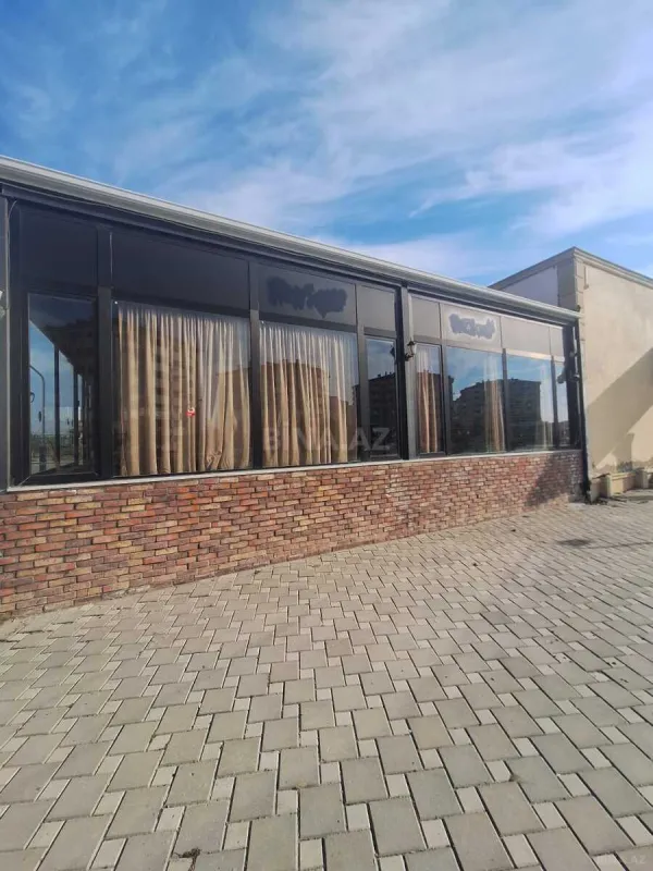 Satılır obyekt 500 m²