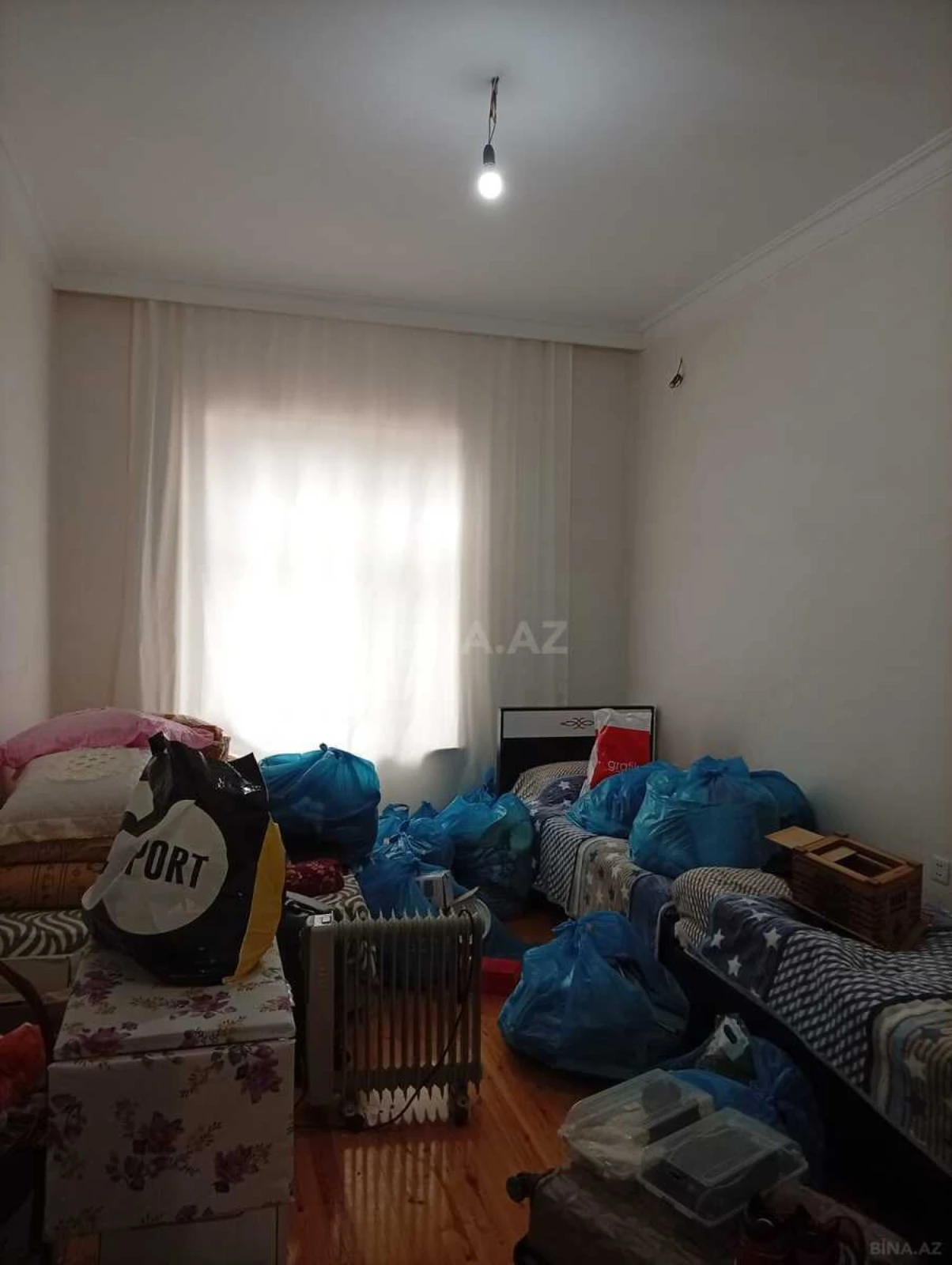Satılır 6 otaqlı həyət evi 400 m²