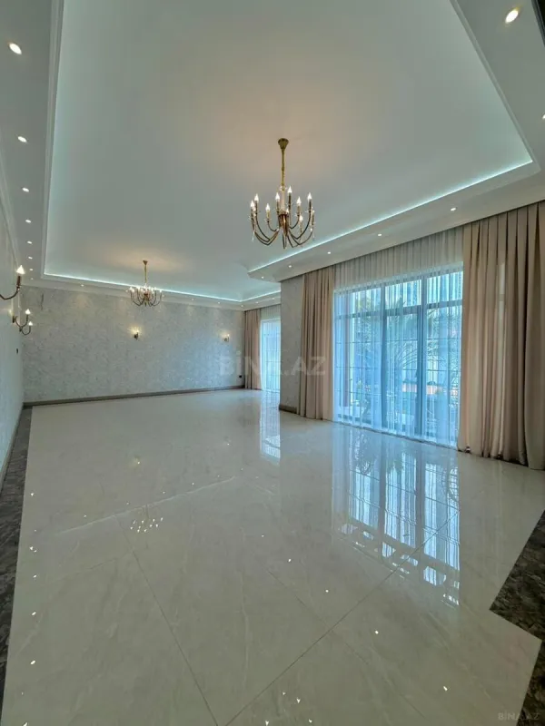 Satılır 6 otaqlı həyət evi 400 m²