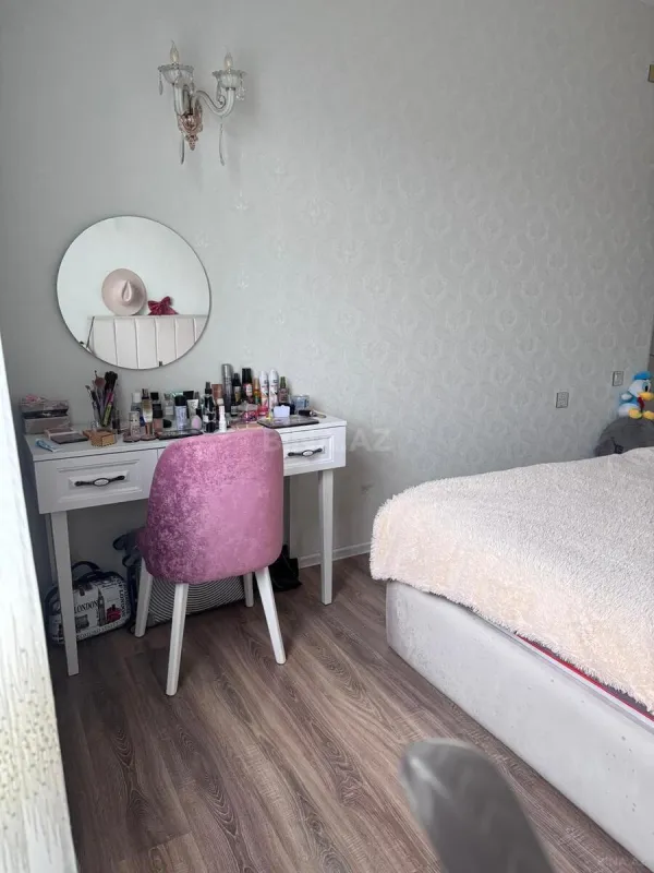 Satılır 3 otaqlı mənzil 86 m²