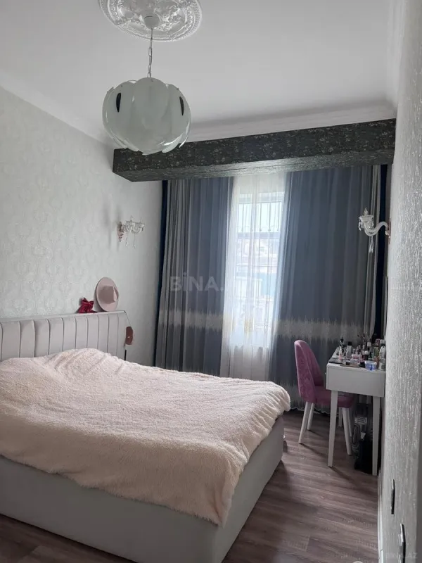 Satılır 3 otaqlı mənzil 86 m²