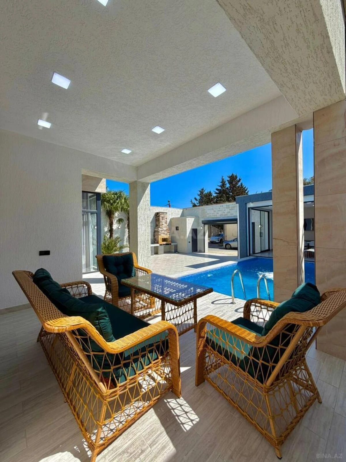 Satılır 4 otaqlı həyət evi 170 m²