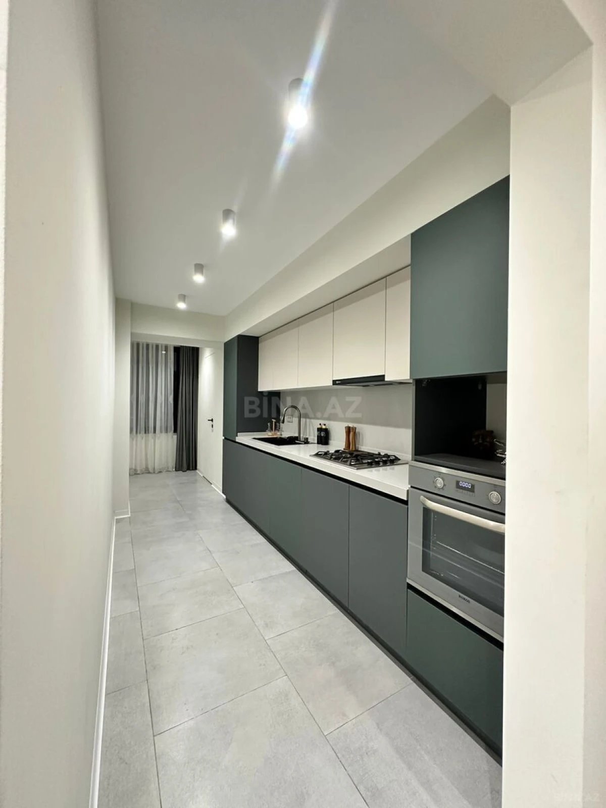 Kirayə verilir 3 otaqlı mənzil 100 m²