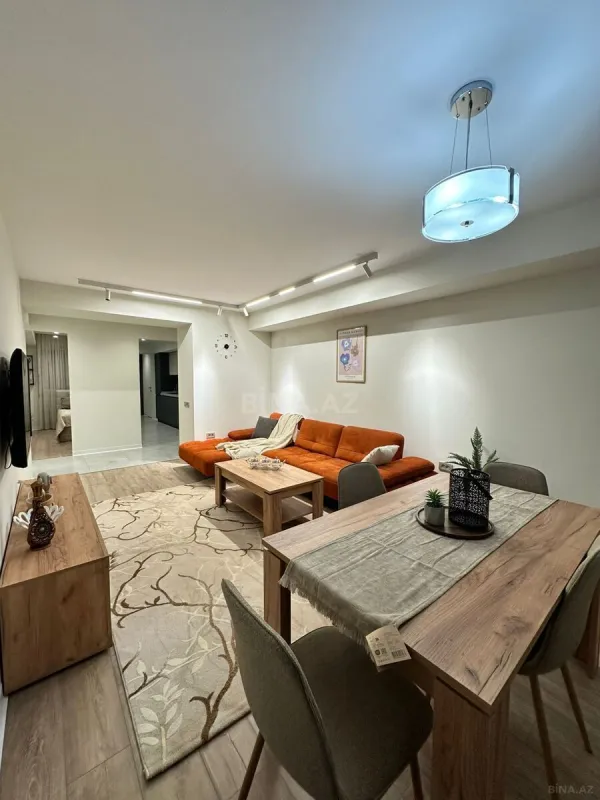 Kirayə verilir 3 otaqlı mənzil 100 m²