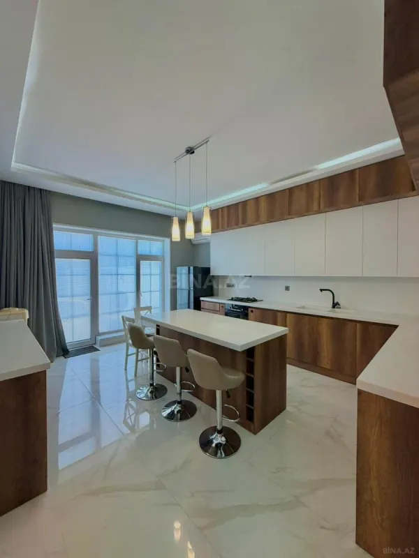Satılır 4 otaqlı həyət evi 170 m²