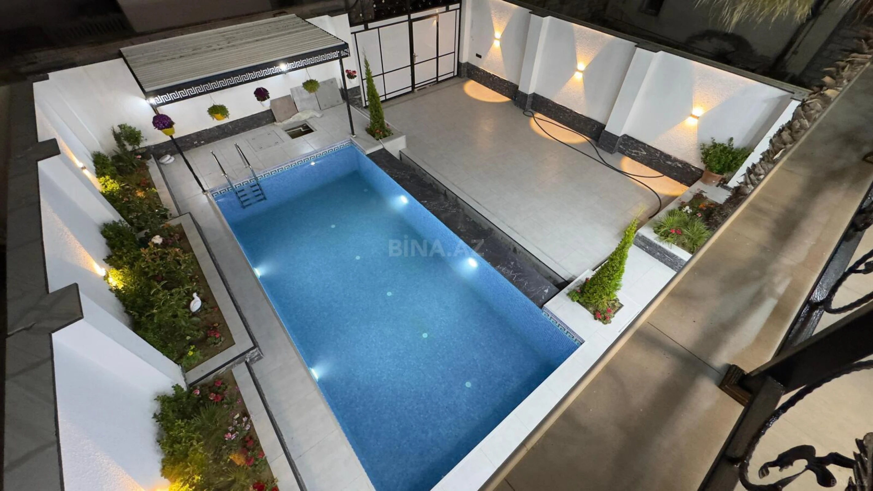 Satılır 4 otaqlı həyət evi 170 m²