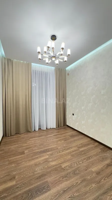 Satılır 4 otaqlı həyət evi 170 m²