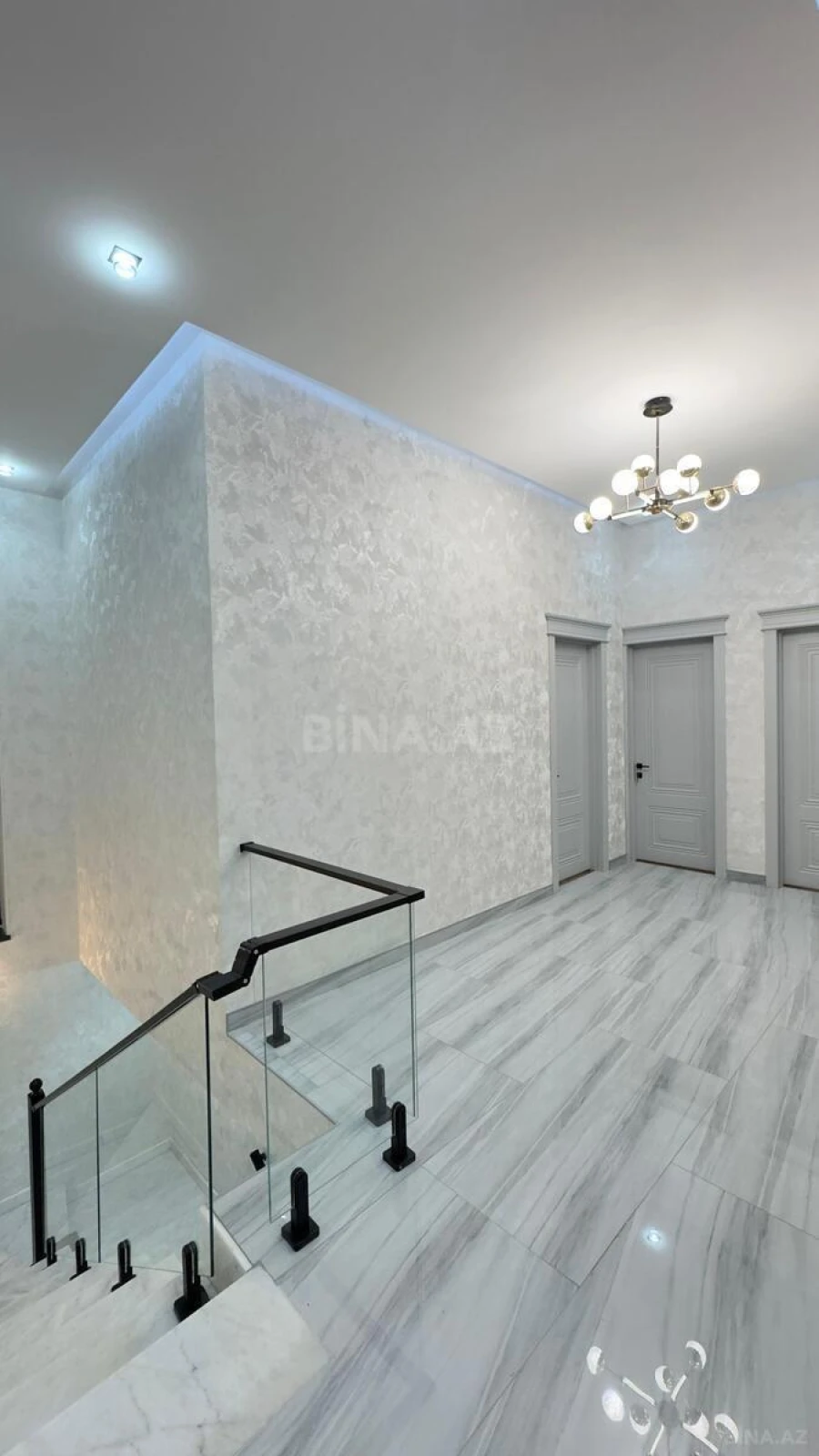 Satılır 4 otaqlı həyət evi 170 m²