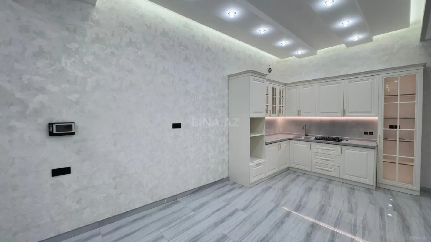 Satılır 4 otaqlı həyət evi 170 m²