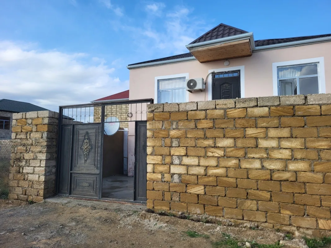 Satılır 3 otaqlı həyət evi 81 m²