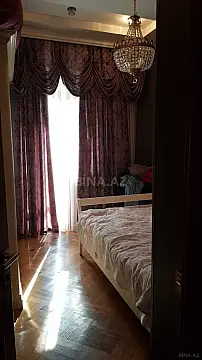 Satılır 2 otaqlı mənzil 52 m²