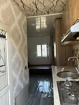 Satılır 1 otaqlı həyət evi 15 m²