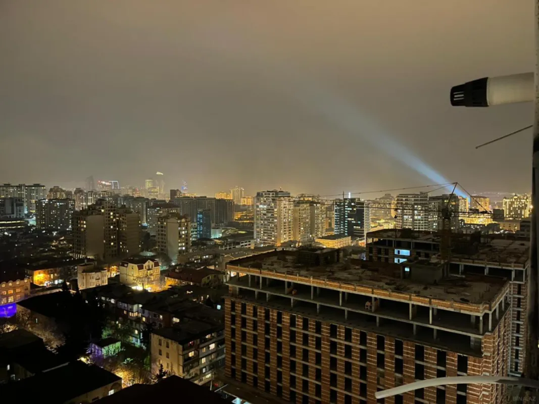 Kirayə verilir 3 otaqlı mənzil 150 m²