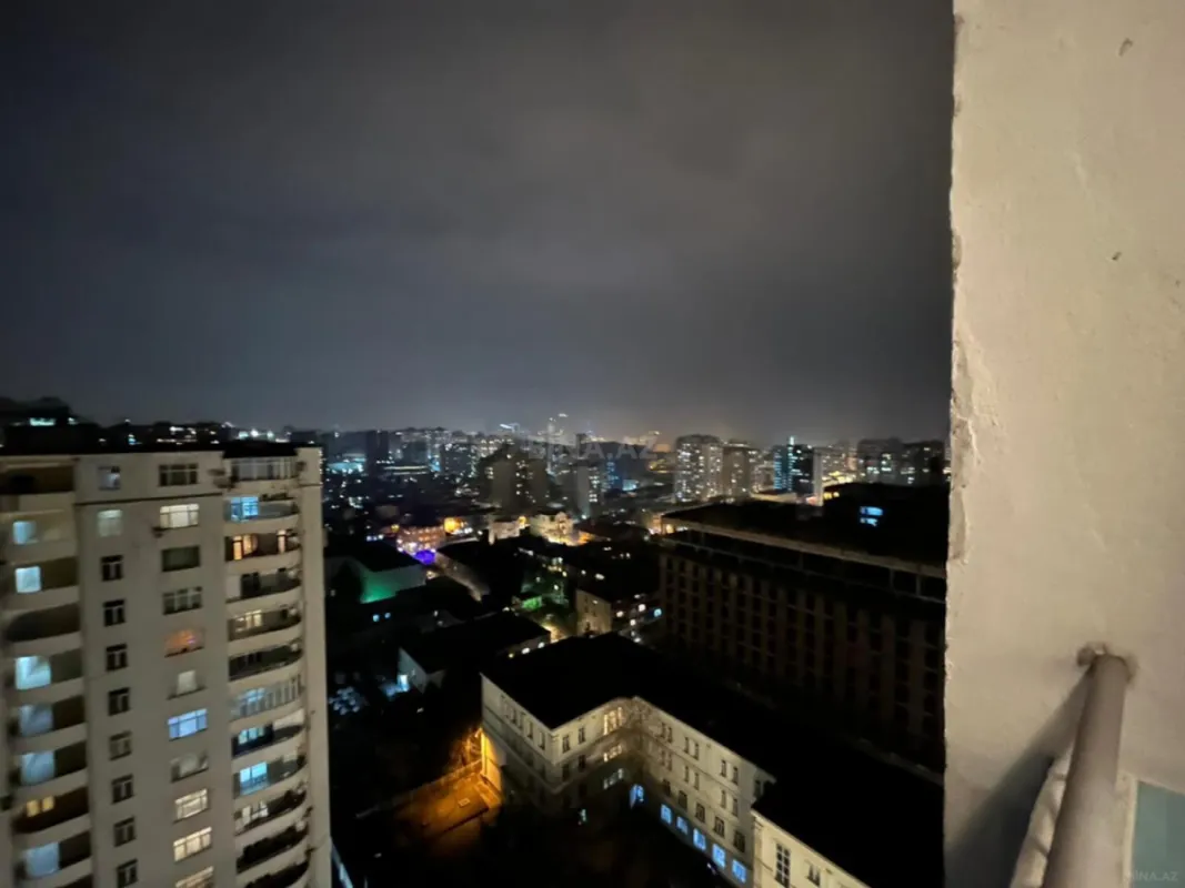 Kirayə verilir 3 otaqlı mənzil 150 m²