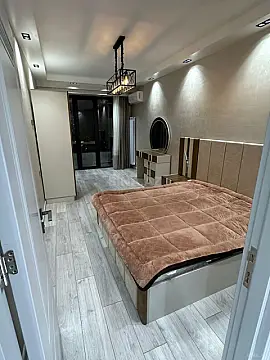 Kirayə verilir 2 otaqlı mənzil 80 m²