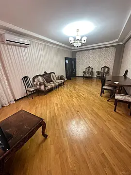 Kirayə verilir 3 otaqlı mənzil 110 m²