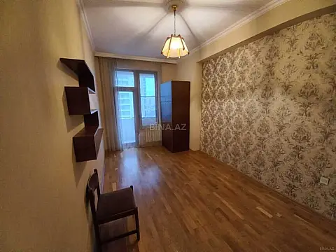 Satılır 2 otaqlı mənzil 52 m²