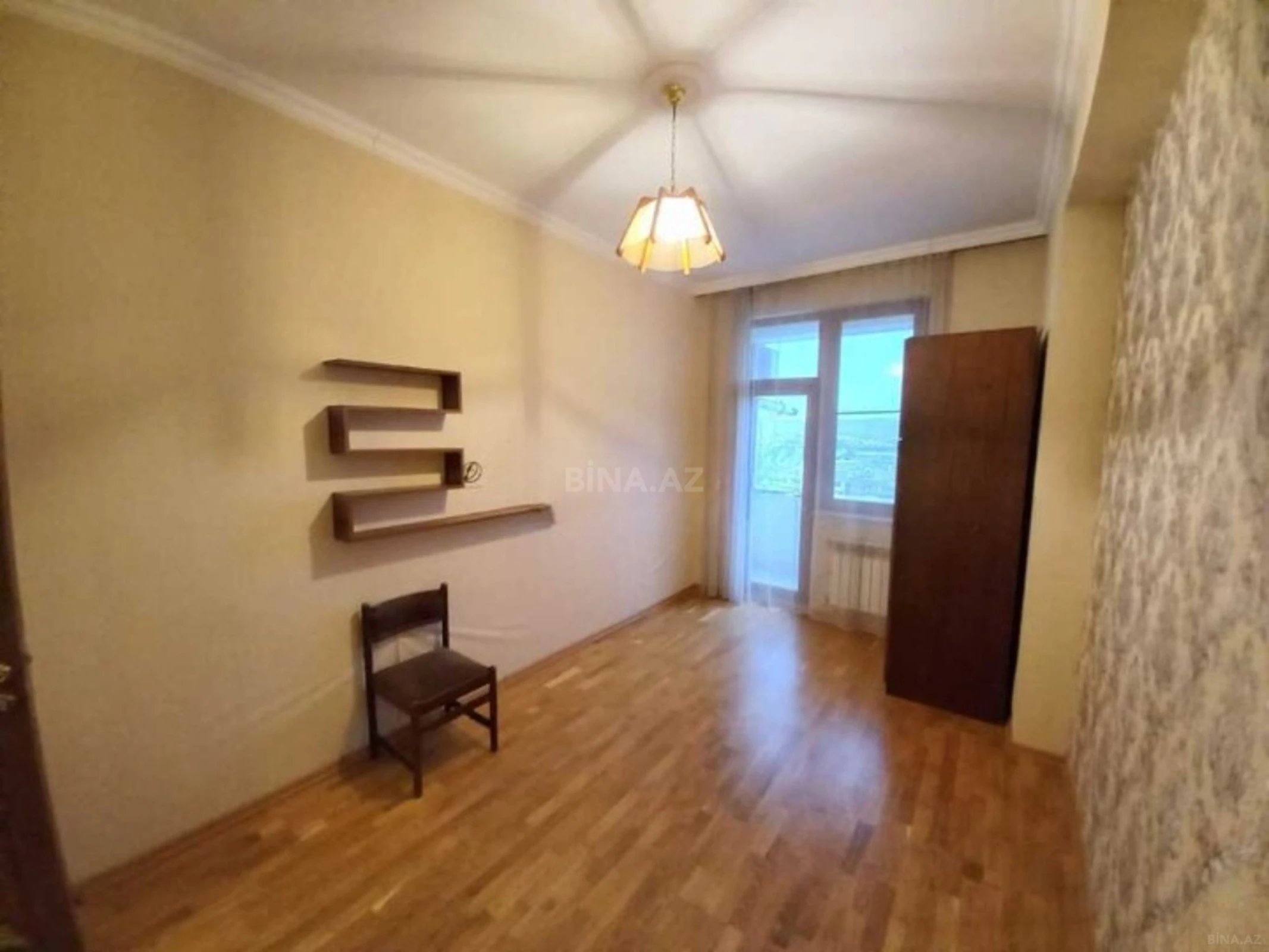 Satılır 2 otaqlı mənzil 52 m²