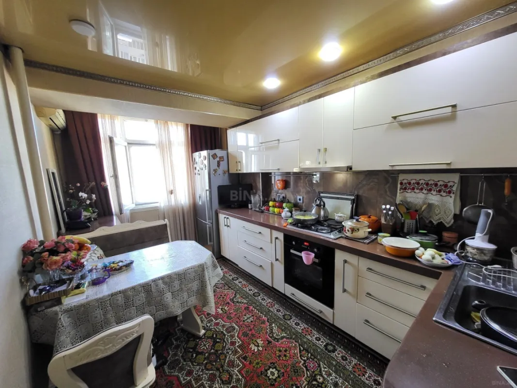 Satılır 3 otaqlı mənzil 90 m²