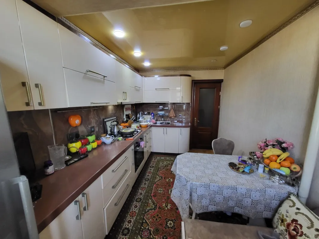 Satılır 3 otaqlı mənzil 90 m²
