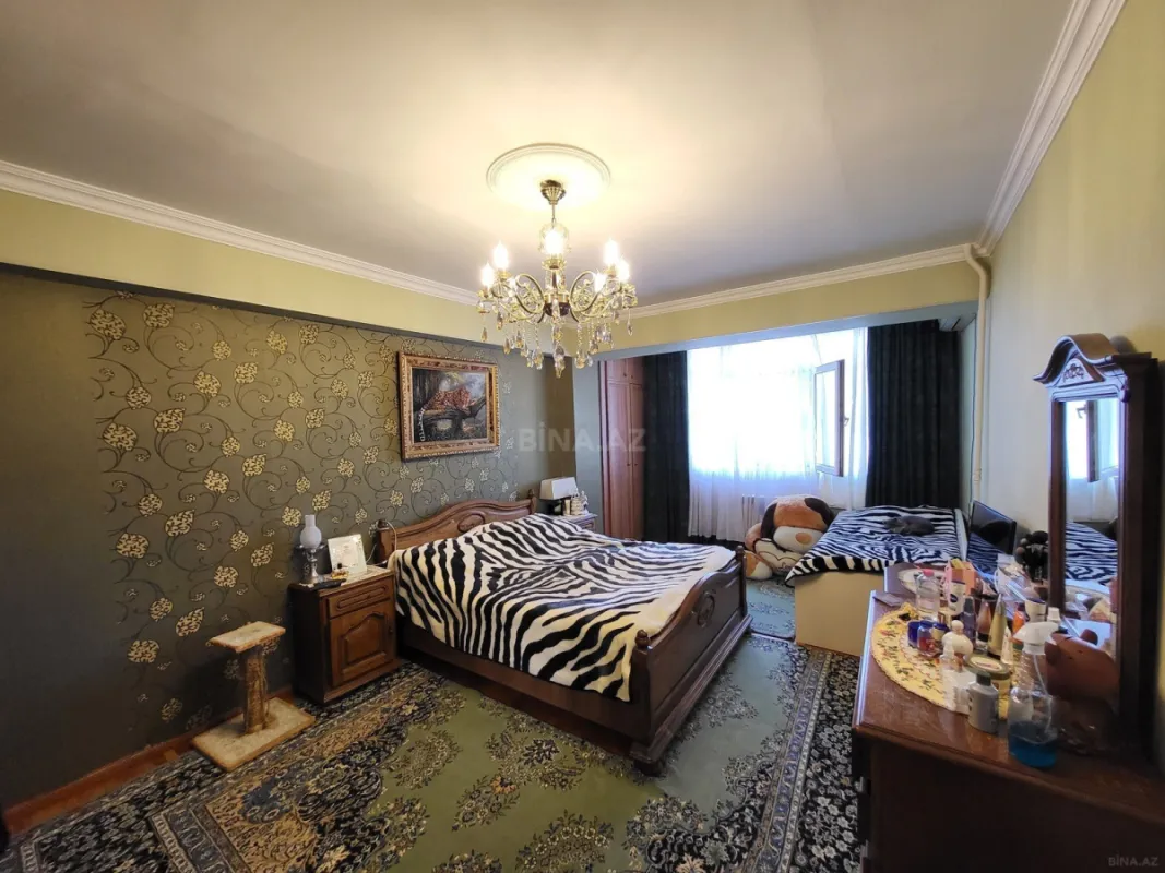 Satılır 3 otaqlı mənzil 90 m²
