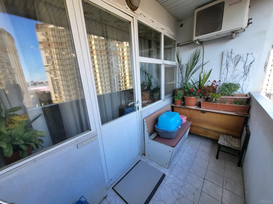 Satılır 3 otaqlı mənzil 90 m²