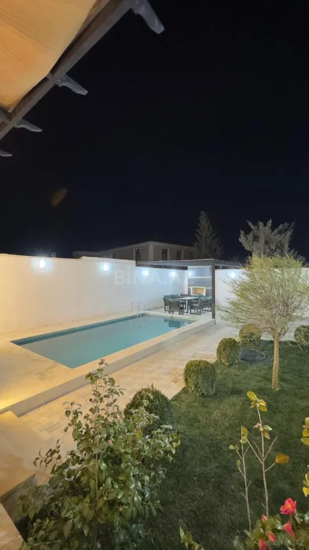 Satılır 4 otaqlı həyət evi 150 m²