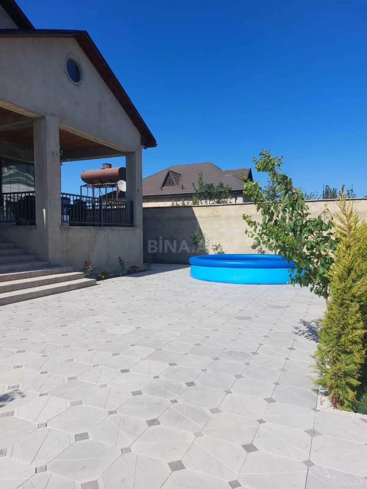 Satılır 4 otaqlı həyət evi 257 m²