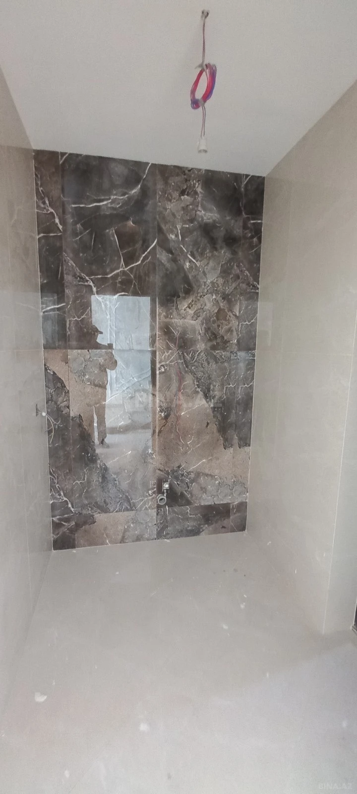 Satılır 5 otaqlı həyət evi 300 m²