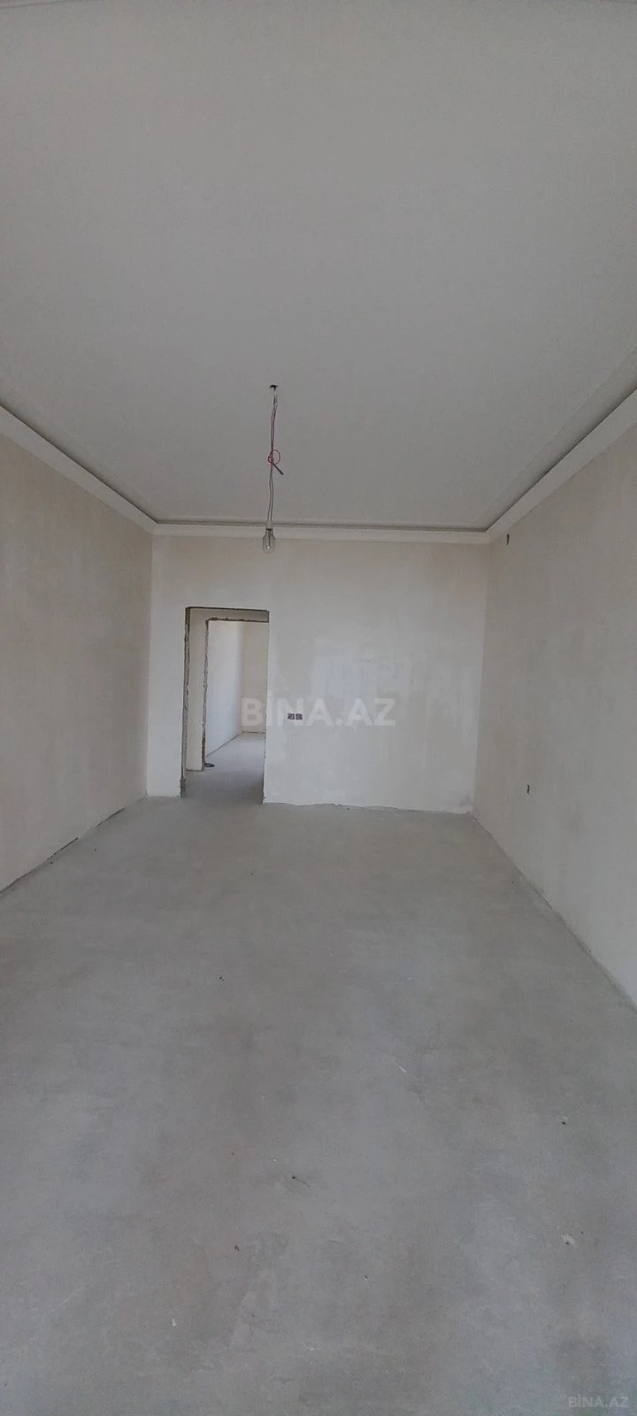 Satılır 5 otaqlı həyət evi 300 m²