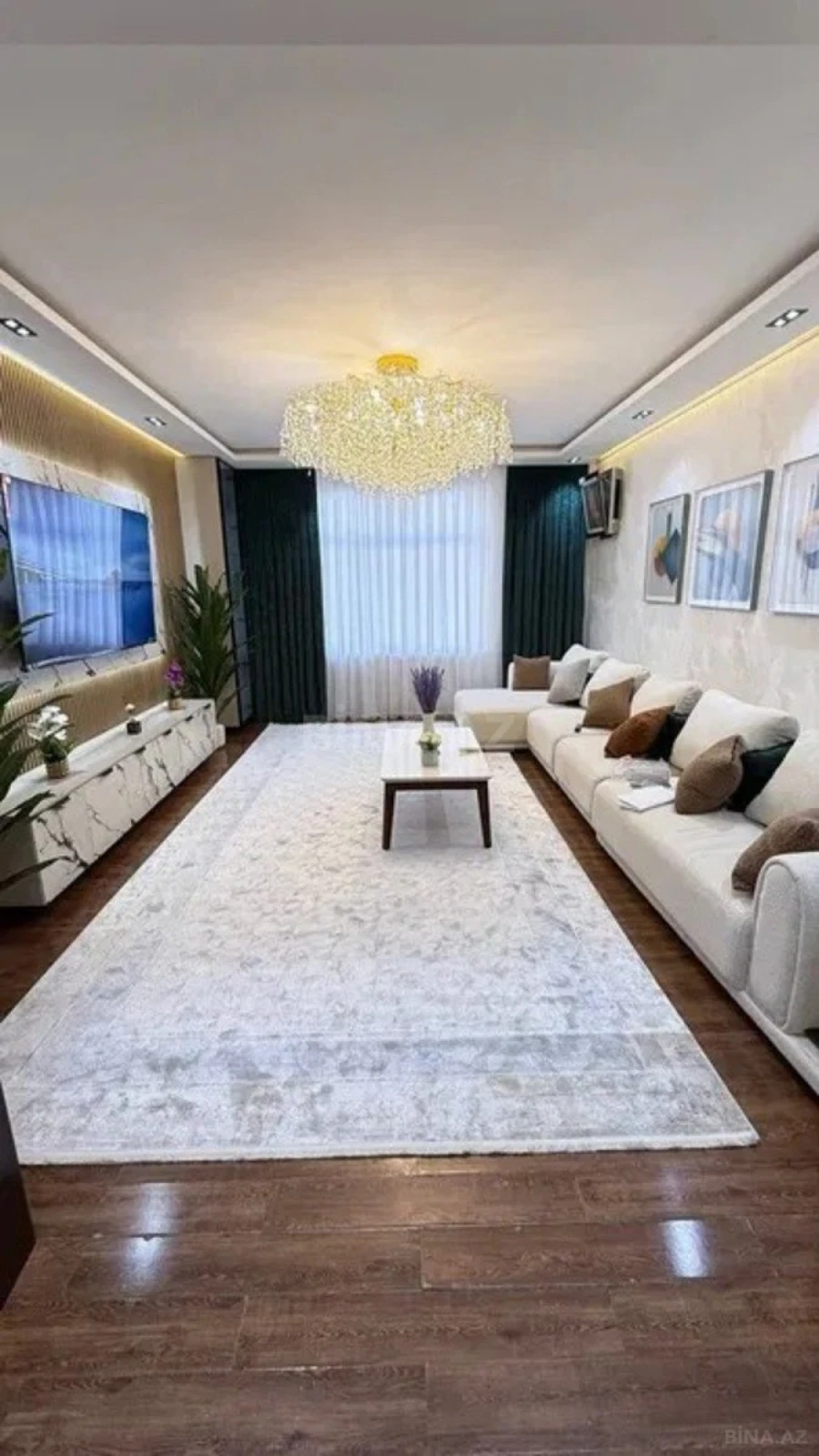 Kirayə verilir 3 otaqlı mənzil 110 m²