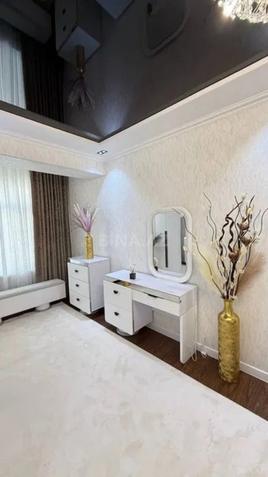 Kirayə verilir 3 otaqlı mənzil 110 m²