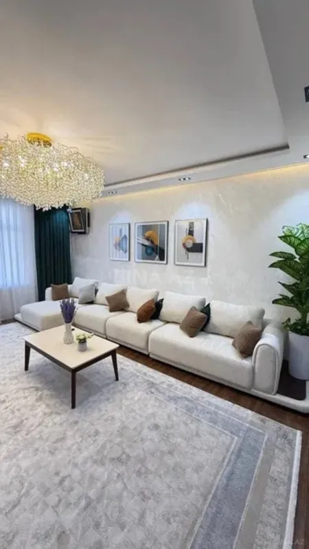 Kirayə verilir 3 otaqlı mənzil 110 m²