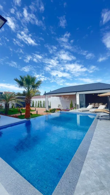 Satılır 6 otaqlı həyət evi 500 m²