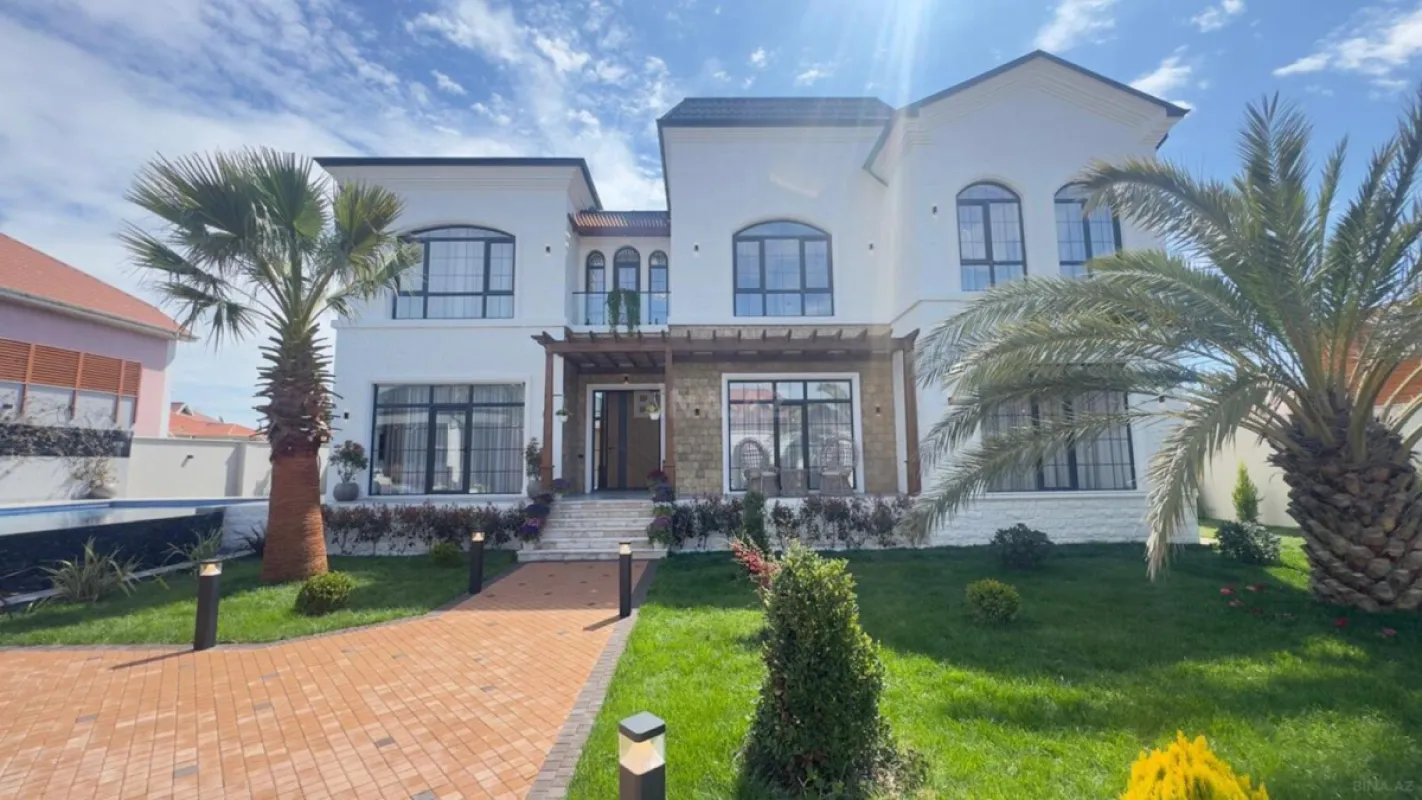 Satılır 6 otaqlı həyət evi 500 m²